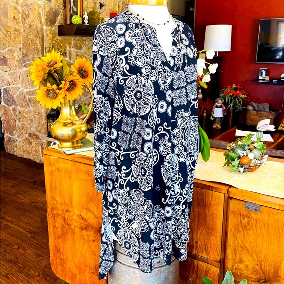 Cocomo Tops - EUC Cocomo high/low tunic